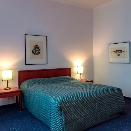 Hecker's Kurfuerstendamm Berlin