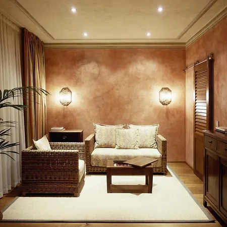 Hecker's Kurfuerstendamm Hotel